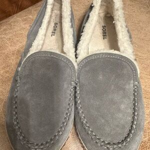 Sorel Gray Suede Moccasin Slippers